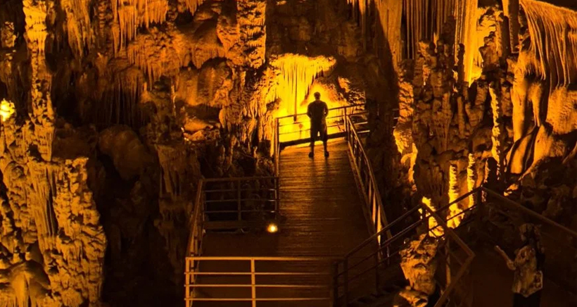 Gilindire Mağarası, 30 Milyon Yıllık Sırlarıyla Ziyaretçilerini Büyülüyor